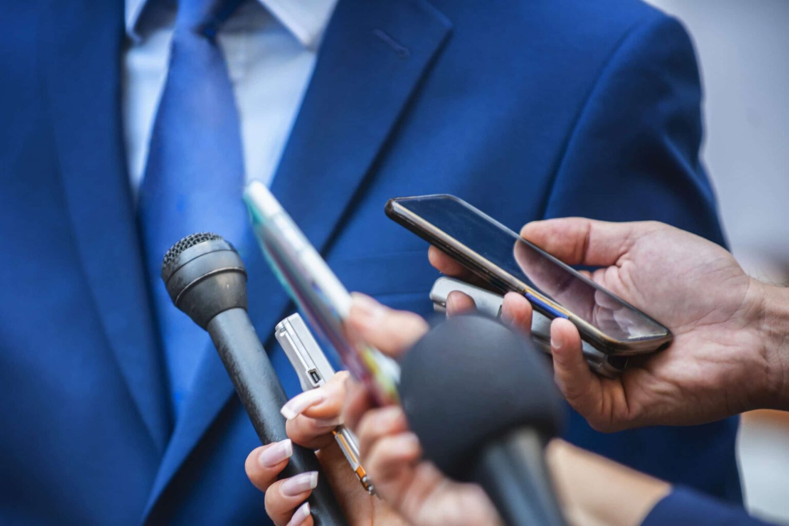Die 5 besten Media-Relations-Dienste in Marburg – Unternehmensgeschichten mit passenden Journalisten verbinden